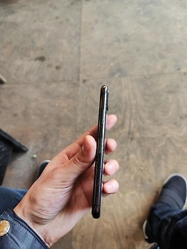 apple pencil 1: IPhone X, 64 GB, Jet Black — 2