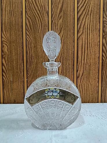 gul qabı: Tom qabları,Çexski — 2