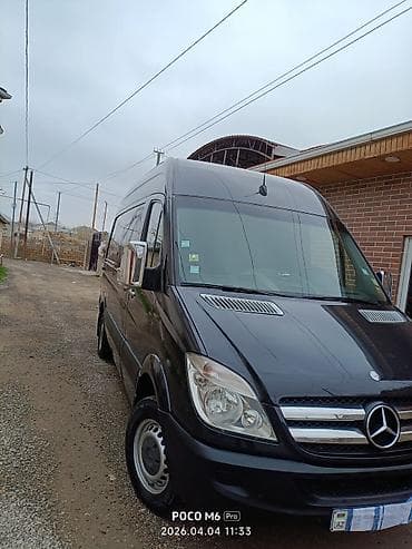 qazel teker: Mercedes-Benz Sprinter: 2.2 l | 2008 il Mikroavtobus — 4