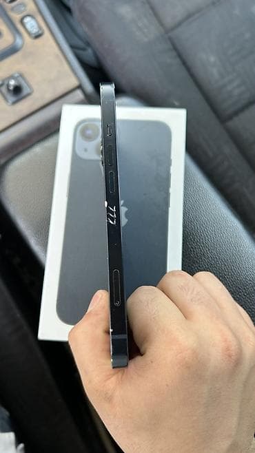 iphone 16 pro max almaq: IPhone 13, Midnight, Face ID — 8