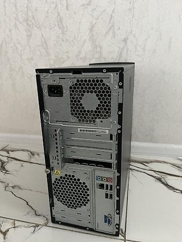 pentium komputer: HP masaüstü sistem bloku Xüsusiyyətlər: - Prosessor: Intel Pentium — 3