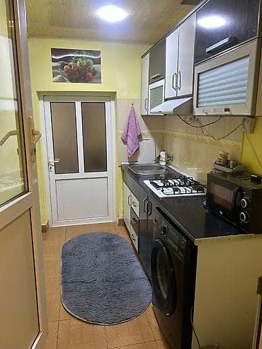 Həyət evləri və villaların satışı: Lökbatan qəsəbəsi, 1ci massiv. 111sayılı avtobusun son dayanacağı — 8