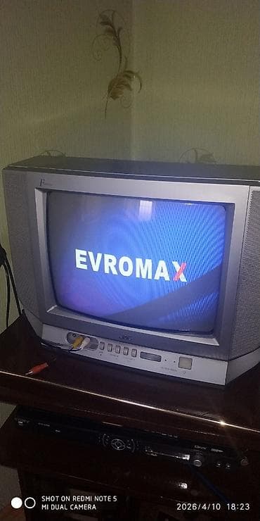 JVC CRT televizor orjinal. hech vaxt ustada olmayib son qiymet
