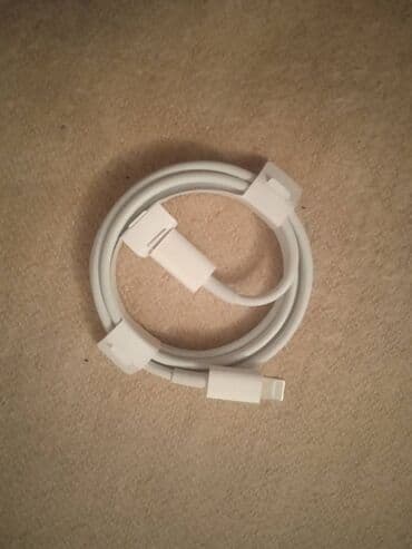 İphone usb tupe-c satıram tam orjinaldır Real alan olsa aşağı da vere lalafo.az -da İphone usb tupe-c satıram tam orjinaldır Real alan olsa aşağı da vere