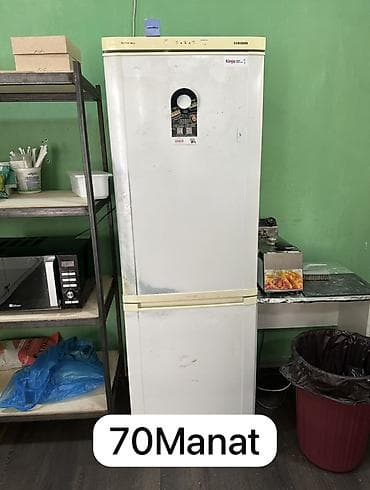 divar refi: Mətbəx rəfi, Düz — 4