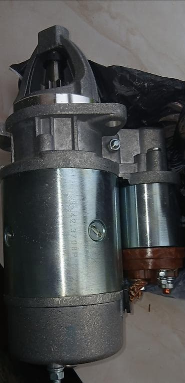 mitsubishi pajero 2000: Starter 422.3708000 Avtomobil starteri, kod: 422.3708000. 12V — 2