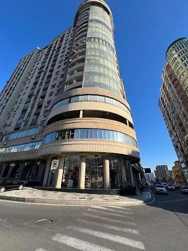 modern evler: İcarəyə verilir obyekt 385 m², Gənclik m. Daha 7 şəklə bax Agentlik 1 — 1