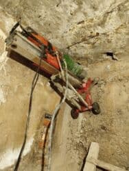 ikinci əl seyf qapi: Beton kəsmə beton deşmə xidməti Karot - HILTI DD 200 / 350 ilə 25 ° — 44