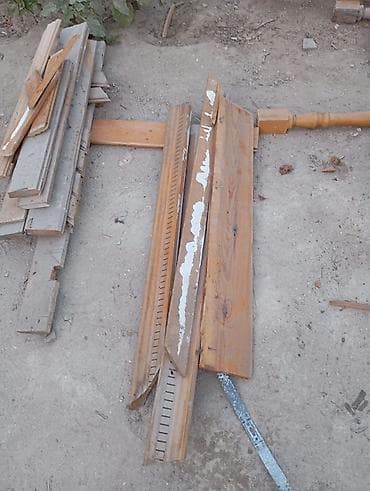 bayraq dirəyi: Taxtadan hazırlanmış mebel hissələri və dekorativ ayaqlar dəsti — 5