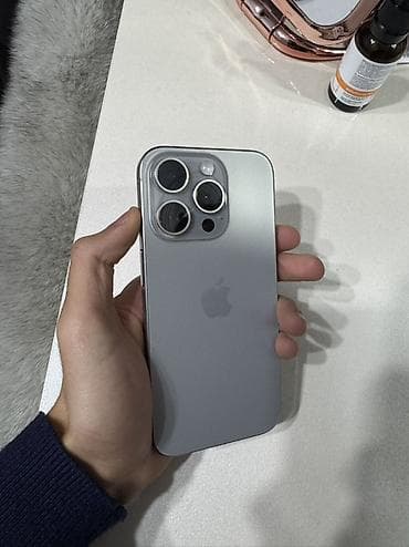 iphone 14 pro 2 ci el: IPhone 15 Pro Max, 128 GB, Gümüşü, Face ID — 8