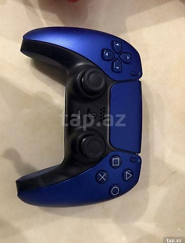 video registor: PlayStation 5 DualSense oyun pultu – mavi rəng. Xüsusiyyətlər: - PS5 — 1