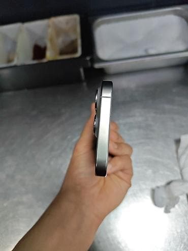 iphone 12 pro max baku: IPhone 15 Pro, 128 GB, Natural Titanium — 5