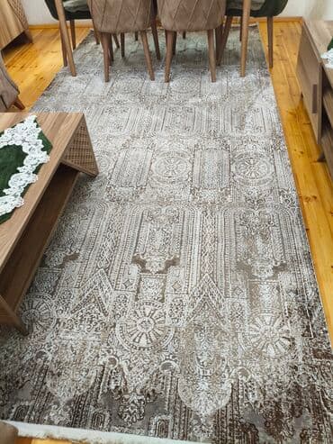 Vazalar: Xalça Kredit yoxdur — 1