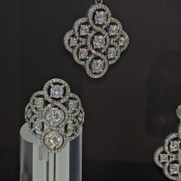 Dəstə daxildir: Üzük, Ağ qızıl — 3