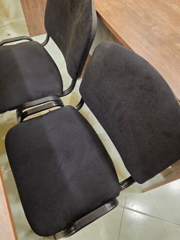 Açılmayan, Dördbucaq masa