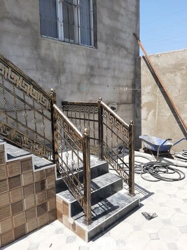 железные лестницы для дома: Лестничные перила — 1