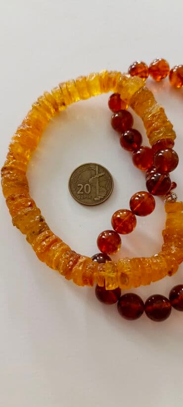 qizillarin qiymeti 2022: Dəstə daxildir: Bilərzik, Boyunbağı, 60 g — 10