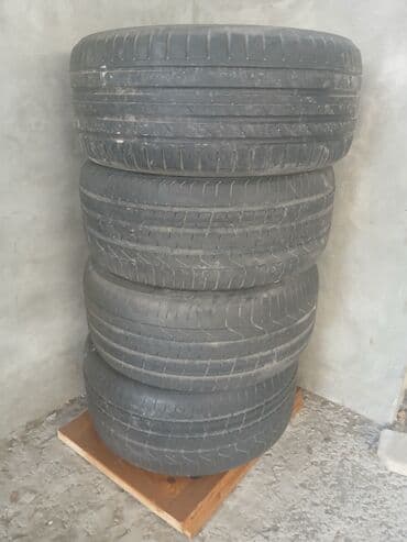 hyundai elantra teker: Şin Pirelli 315 / 35 / R 20 — 1