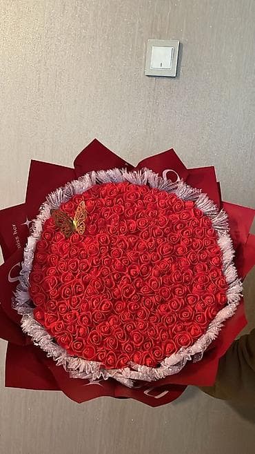 hortenziya gulu: Ən ucuz büket satisi yanliz bizdə! Sifaris qebul olunur . Hədiyyə — 10