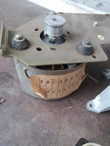 maqintafon manitorlu: Maqnitola matorları hər biri 6azn hamısı bir yerdə alana biri bonus — 8