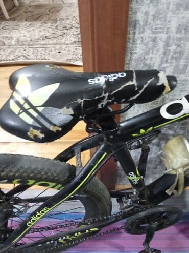 velosiped uşaq üçün: İşlənmiş İki təkərli Uşaq velosipedi Adidas, 26", sürətlərin sayı: 21, Ünvandan götürmə — 4