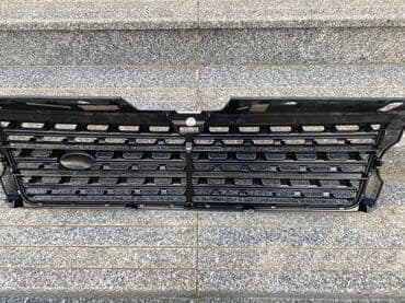 w210 radiator barmaqlığı: Land Rover Range Rover, 2017 il, ABŞ, Ödənişli çatdırılma, Ünvandan götürmə — 1