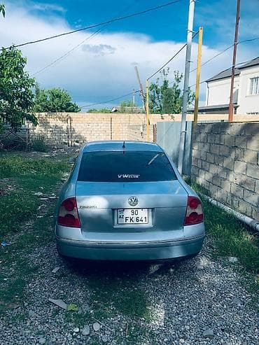 volkswagen passat 1: Volkswagen Passat sedan - Kuzov: sedan, gümüşü rəng - Nəsil: B5/B5.5 — 2