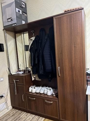 matras islenmis: İşlənmiş, 2 qapılı, Güzgülü, Qəhvəyi, Digər material, Açılan, Düz dolab — 2