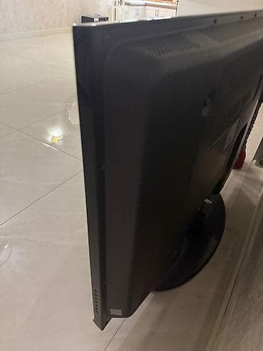 ucuz notebook: Samsung LCD televizor - Ekran: təxminən 40–46 düym diaqonal (geniş — 2