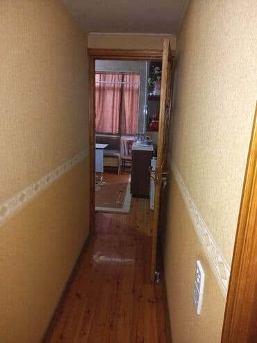 xacmazda tecili satilan evler: Bakı, 3 otaqlı, Köhnə tikili, m. Əhmədli, 80 kv. m — 9