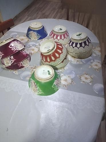 8 mart dekorlari: Kasalar, rəng - Qırmızı, Keramika — 4