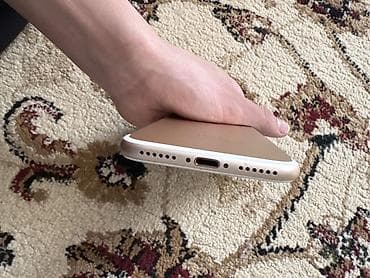 iphone 6 es: IPhone 7, 128 GB, Qızılı, Qırıq — 4