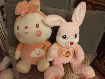 Xalçalar: Məhsul: Yumşaq oyuncaqlar dəsti Təsvir: - 1 ədəd böyük dovşan plyuş — 1