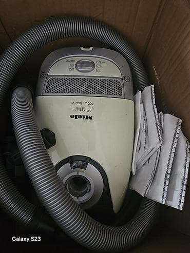 samsun s5: Miele S5 EcoLine tozsoran - Güc: 300–1300 W tənzimlənən mühərrik (üst — 1