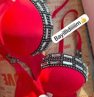 plaj: Qadın üçün iki hissəli bikini dəsti - Rənglər: qara və qırmızı - Üst — 2