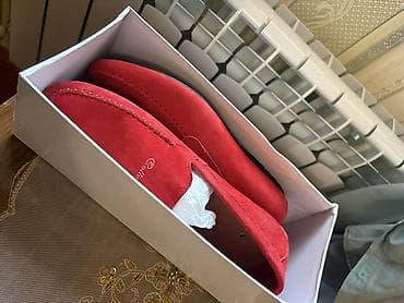 Ölçü: 41, rəng - Qırmızı, Yeni