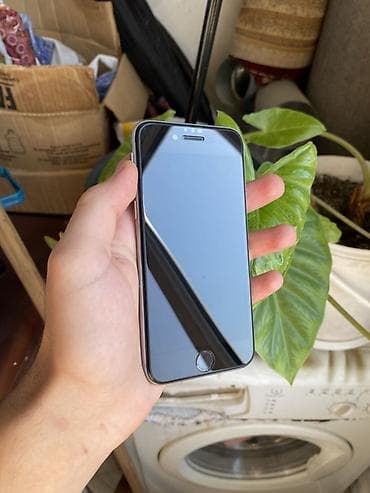 iphones 6 s: IPhone 6s, 64 GB, Gümüşü, Barmaq izi — 1