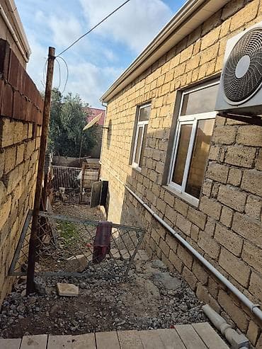 azfen sumqayit: Həyət evi satılır/ Xüsusiyyətlər: - Kürsülü, monolit-fundamentli — 9