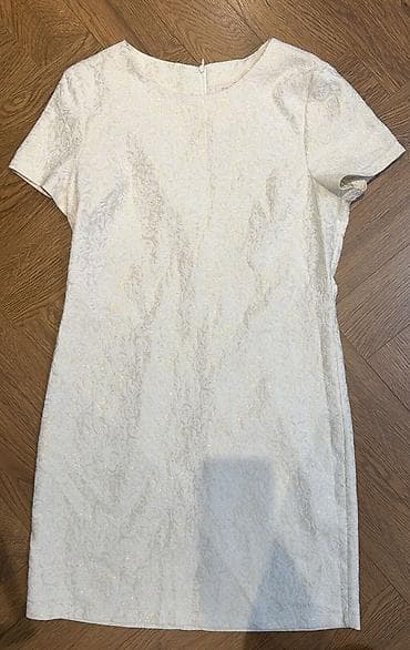 Satılır Ölçü: М L Vəziyyəti: Yeni deyil, amma çox yaxşı — 8