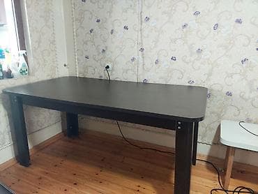 omid xirdalan: GularaMasa 120azn. mdf materialda fabrik malıdır.Açılanda uzunluğu — 1