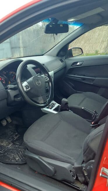 pobeda (maşın): Opel Astra: 1.3 l | 2009 il Universal — 9