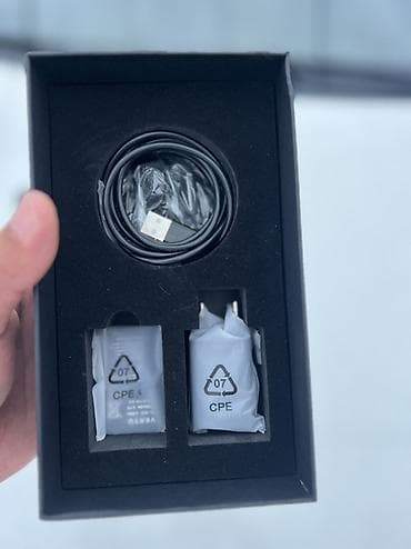 Mobil telefon və aksesuarlar: Vertu Signature Touch, 8 GB, rəng - Qızılı, Düyməli — 3