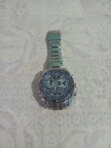 Smart qolbaqlar: Metal qolbaqlı, polad görünümlü kişi saatı analoq əqrəblər və rəqəmsal — 2