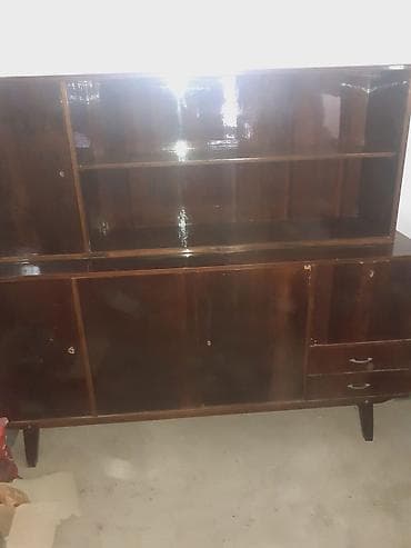 İstəyən vatsapa yazsın