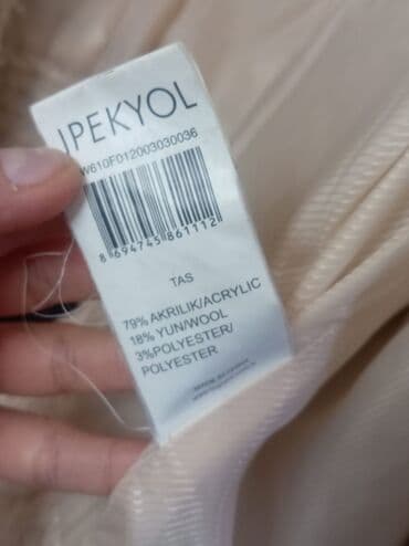 cins pencekler instagram: İPEKYOL qadın jaketi - Model: yumşaq, bukle teksturalı qısa — 2