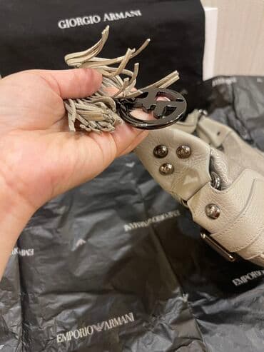 irshad telecom is saatlari: Çiyin çantası, Emporio Armani, Yeni — 8