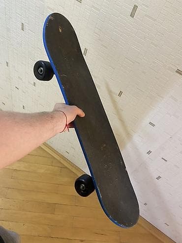 skateboard satışı: ÇOX TƏCİLİ SATILIR!!! Çox az istifadə olunub, təkərlərin işıqları — 2