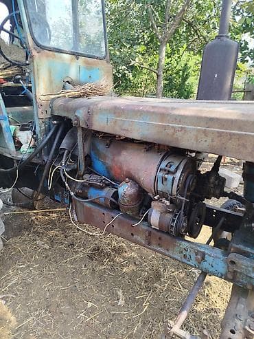 225 40 19: Traktor MTZ (Belarus) – klassik universal kənd təsərrüfatı texnikası — 5