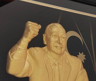 şəkillər zəfər gününə aid rəsmlər: Qarabağ Azərbaycandır. Ali Baş Komandanımız İlham Əliyev cənablarının — 4