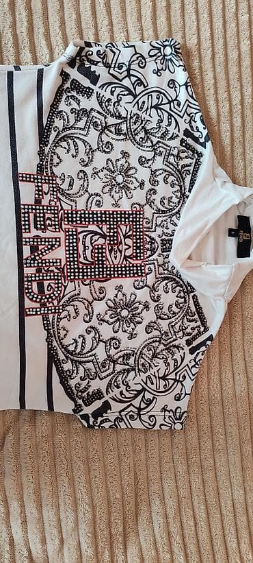 fendi: Qadın köynəyi – Fendi, ölçü S - Rəng: ağ-qara - Dizayn: üstdən-aşağı — 2